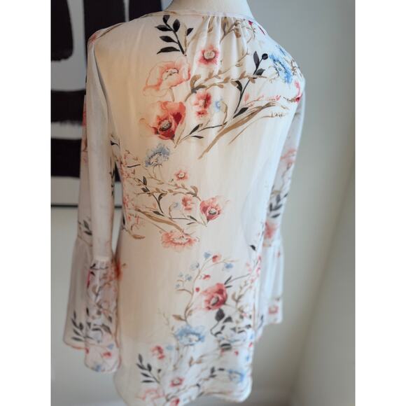 White House Black Market Floral Chiffon Bell Sleeve Blouse | Size M - Picture 9 of 11